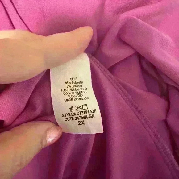 Purple dress with tie back - Picture 3 of 4